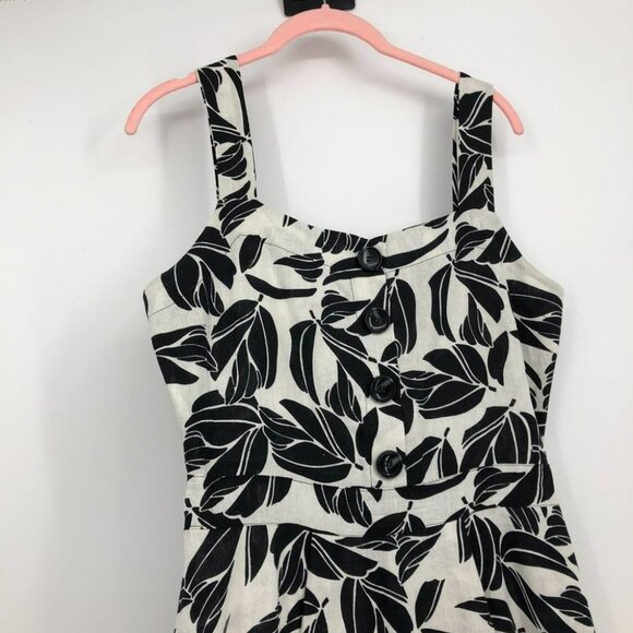 Rinascimento  black and white floral print sleeveless button front mini dress LG - Picture 3 of 11